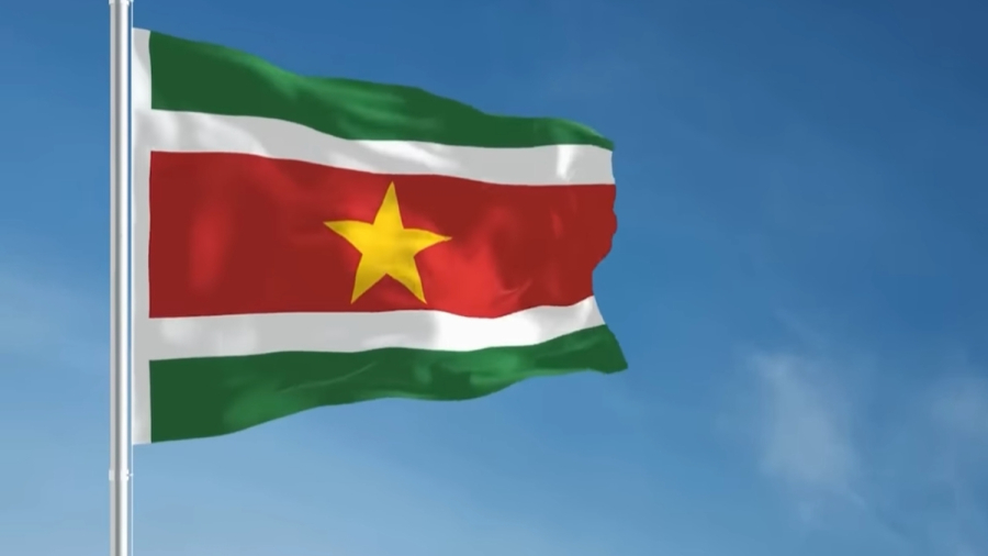 Por que o Suriname é pouco habitado e não tem uma cultura sul-americana?